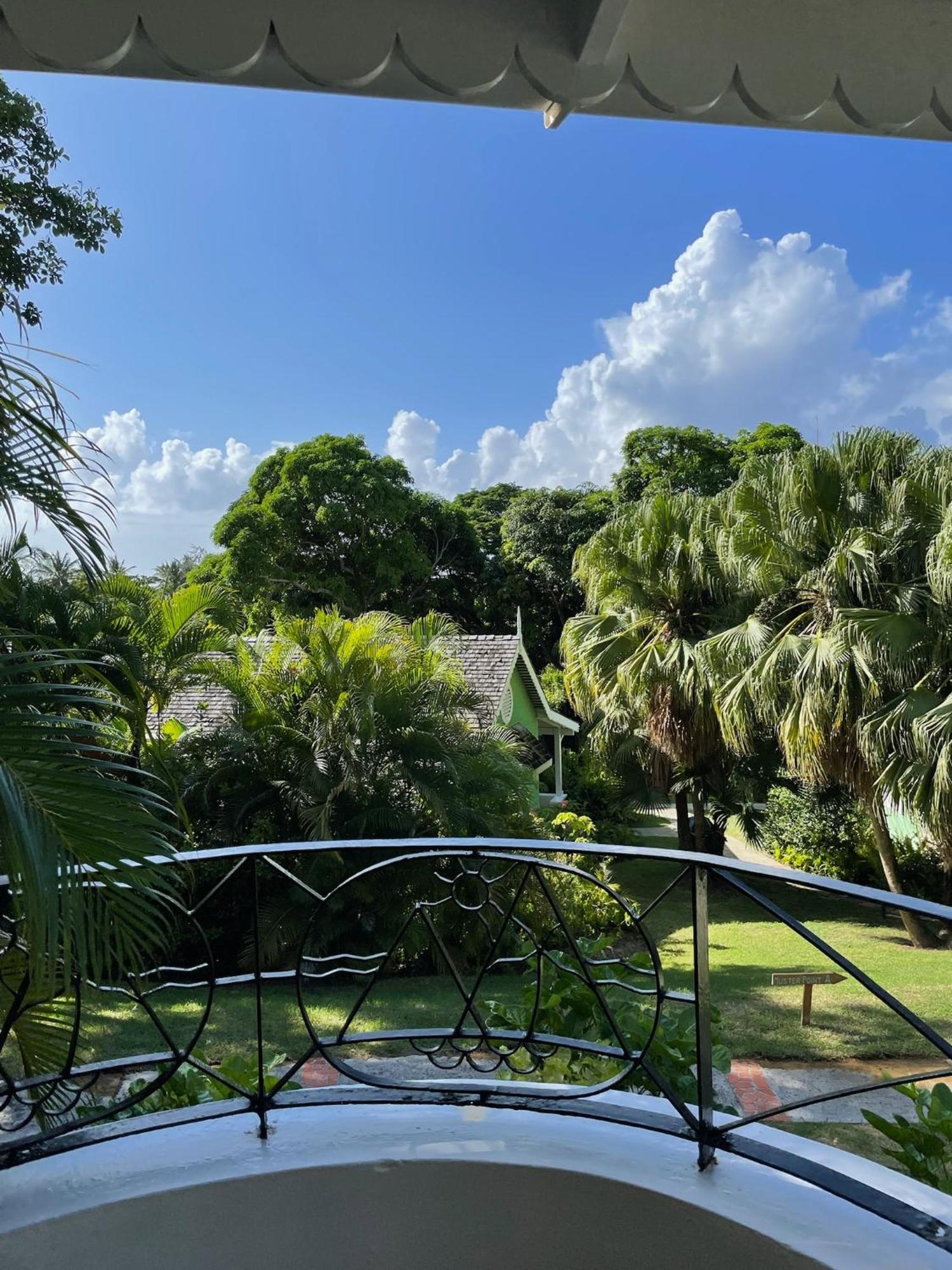 East Winds St. Lucia Hotel Gros Islet Bagian luar foto